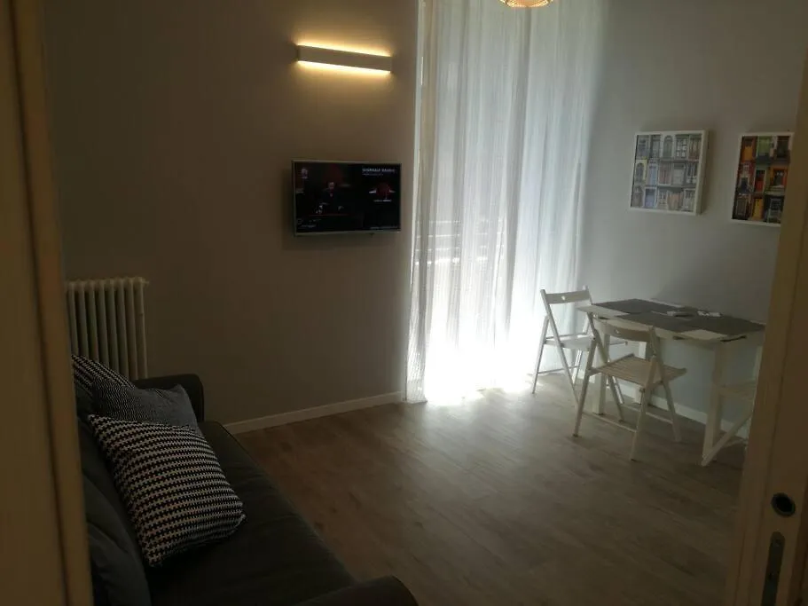 Suite Mm3/Repubblica, 2 Min. Da Staz. Centrale Milan Apartment